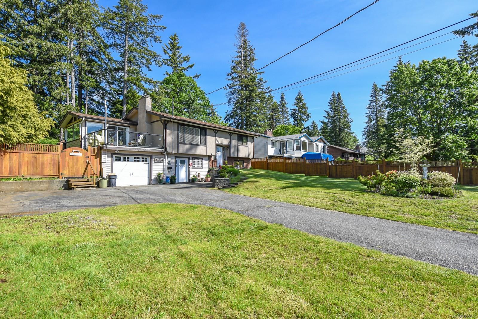 I have sold a property at 2924 Suffield Rd in Courtenay
